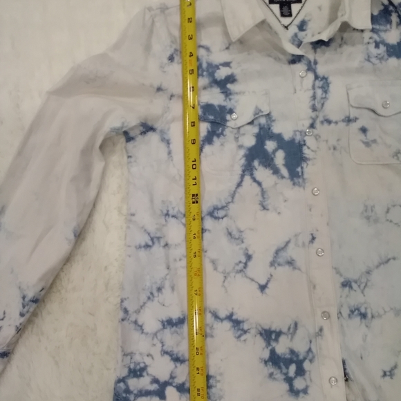 🔥Host pic🔥Tommy Hilfiger acid wash denim shirt - Picture 7 of 9